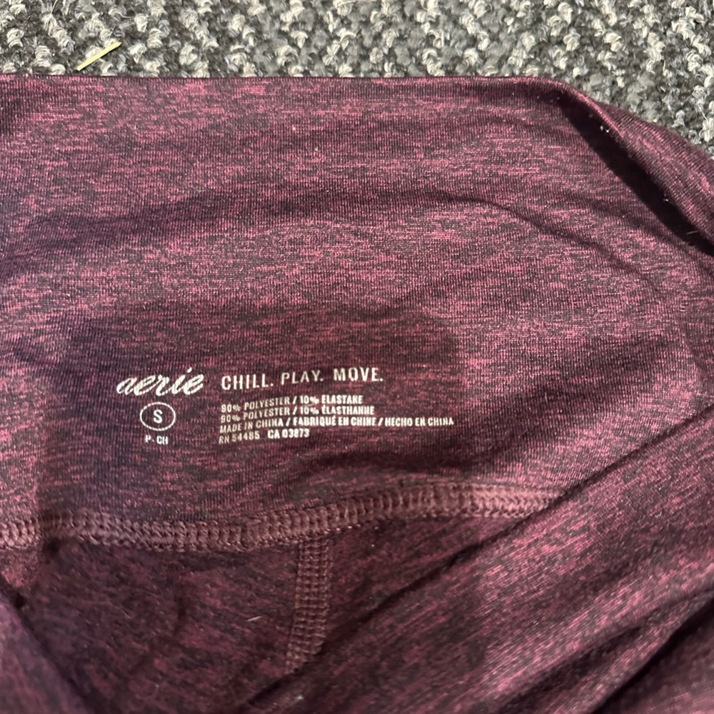 Maroon aerie leggings